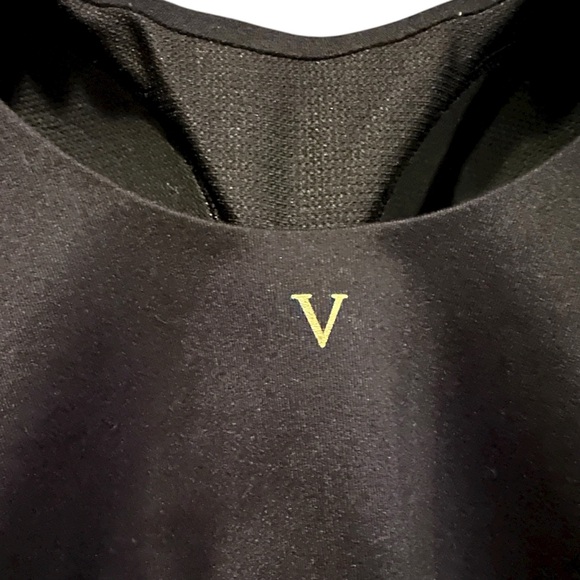 Victoria’s Secret Allegro Support Flow On Point Lined Sport Bra Black Size 34D - Picture 7 of 11